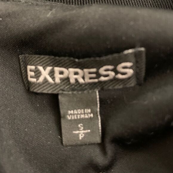 Express Little Black Dress Sz small. Sexy Side - Picture 5 of 9